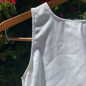 Lovely Sweet Wanderer Sleeveless Blouse